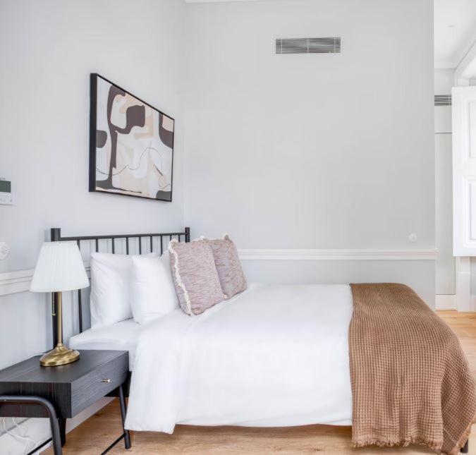 Private Bedrooms In The Heart Of Lisboa Eksteriør billede